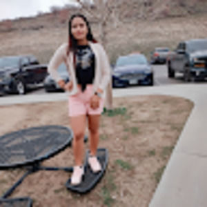 Meet your Posher, Jenci